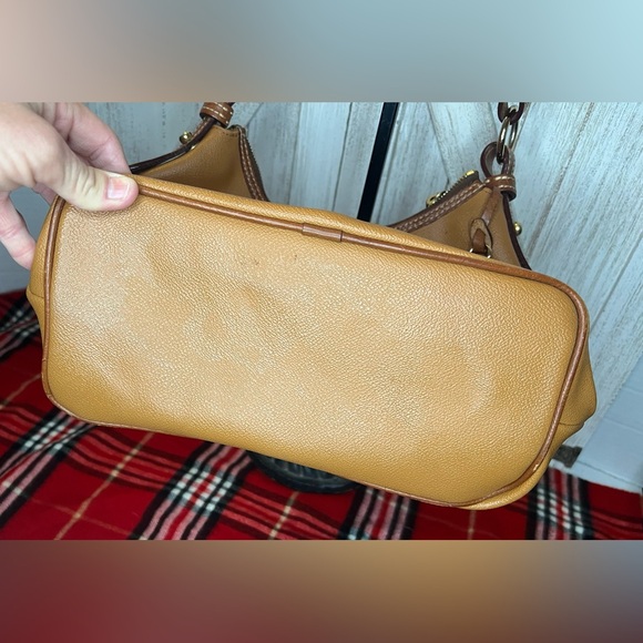 Dooney and Burke Brown Leather Shoulder Bag - Picture 3 of 8